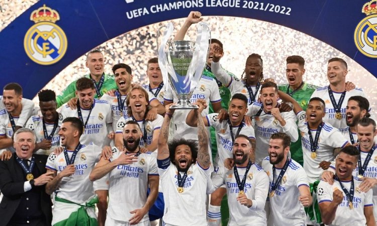 Liga dos Campeões  Real Madrid conquista a 14ª! – DW – 28/05/2022