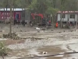 Inundações na China deixam ao menos 16 mortos e dezenas de desaparecidos