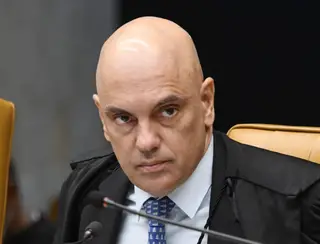 Moraes determina abertura de investigação contra Marcos do Val