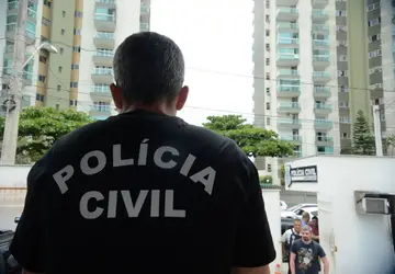 Polícia Civil do RJ prende PM que fazia segurança particular de miliciano