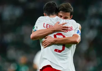 Polônia vence Arábia Saudita por 2 a 0 e Lewandowski marca o primeiro gol em Copa