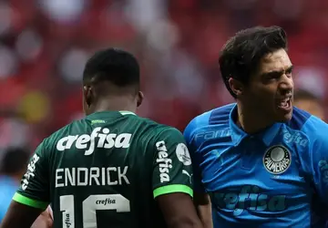 Por que Abel Ferreira, treinador do Palmeiras, é tão odiado?