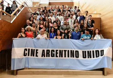 Cineastas argentinos protestam contra Milei no Festival de San Sebastián