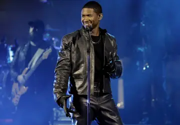 Usher é confirmado como estrela do intervalo do Super Bowl de 2024