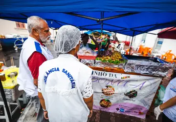 Vigilância Sanitária fiscaliza comércio ambulante durante o Carnaval