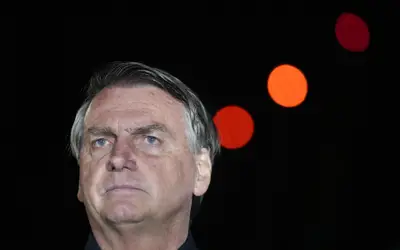 Bolsonaro pede votos em igreja evangélica de São Paulo