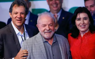 Manhã no mercado: Novas críticas de Lula ao BC e 'payroll' devem influenciar os negócios
